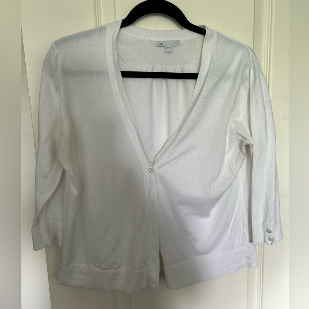 GAP Classic White Knit Sweater